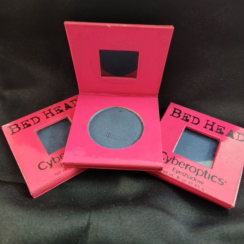 BedHead Cyberoptics Eyeshadow - Deep Blue